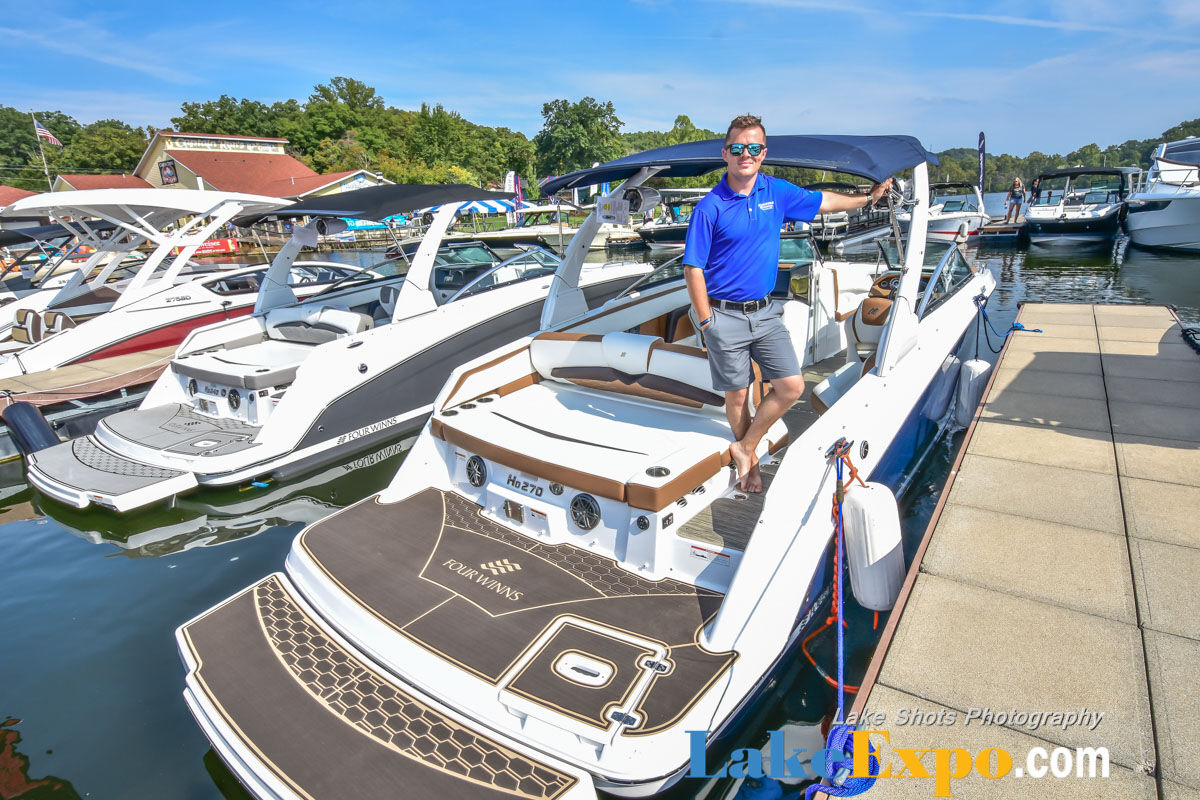 Fall In Water Boat Show-066.jpg